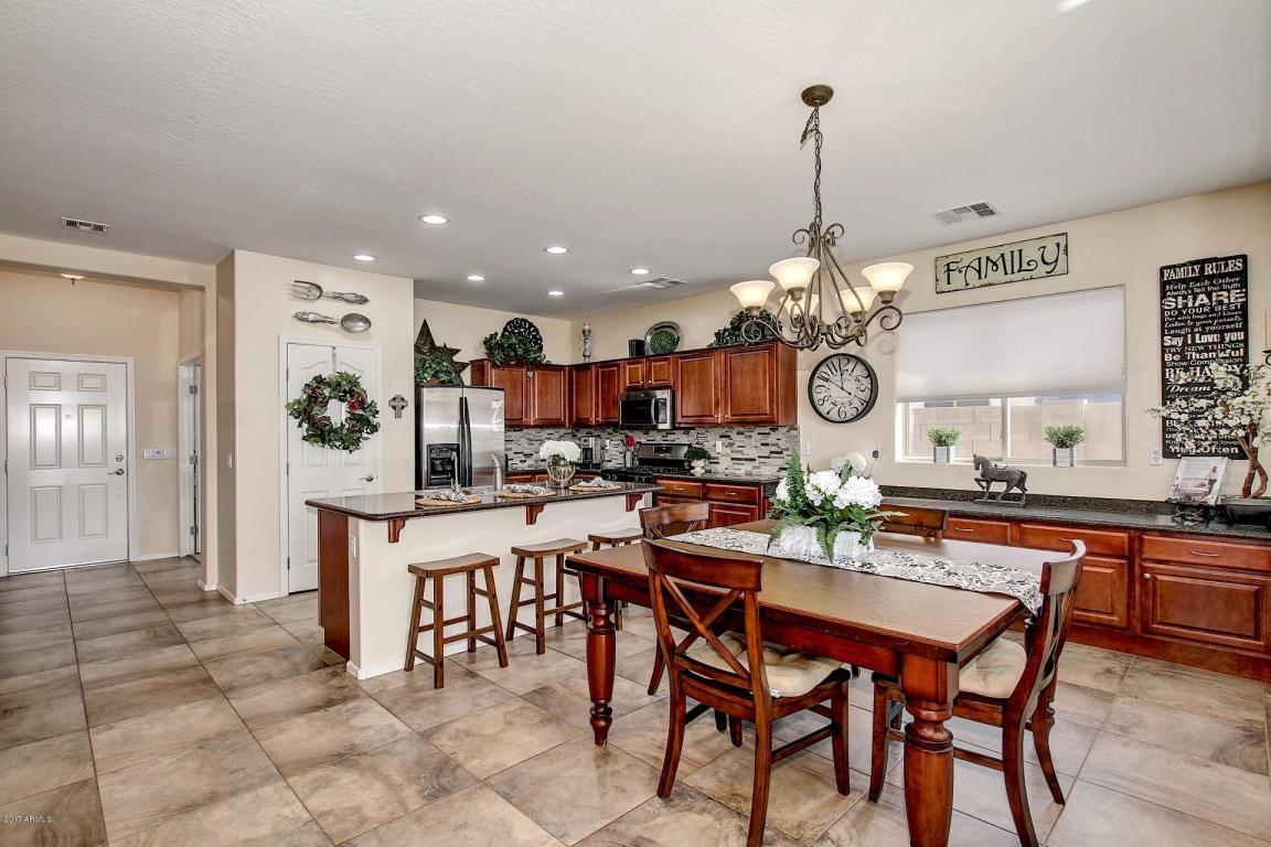 1301 E Strawberry Dr, Gilbert, AZ 85298 photo 8