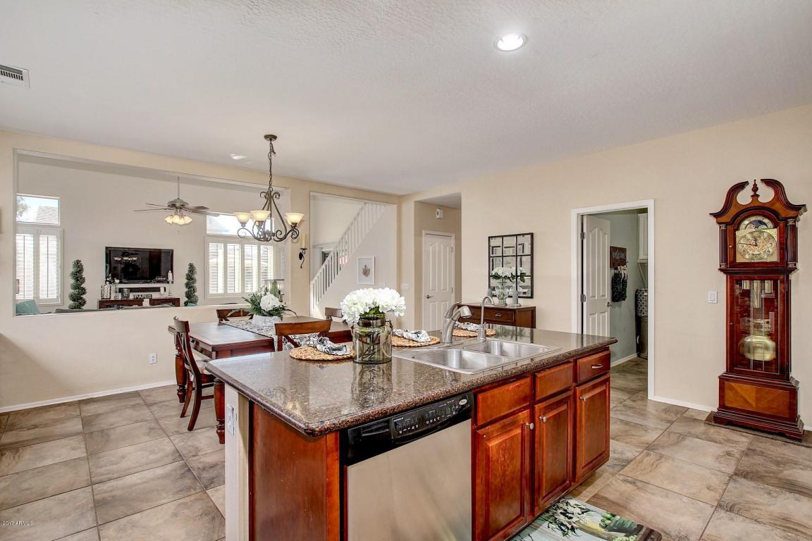 1301 E Strawberry Dr, Gilbert, AZ 85298 photo 10