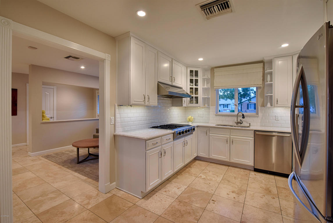 3417 E Highland Ave, Phoenix, AZ 85018 photo 8