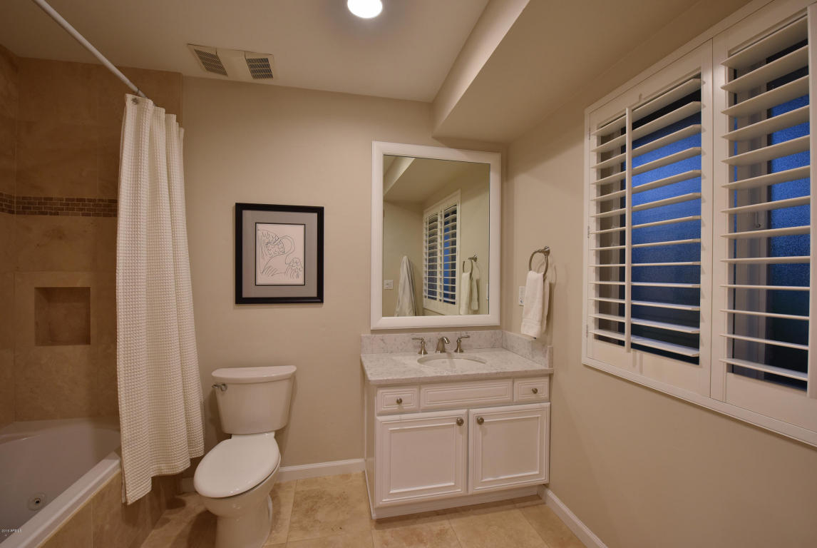 3417 E Highland Ave, Phoenix, AZ 85018 photo 15