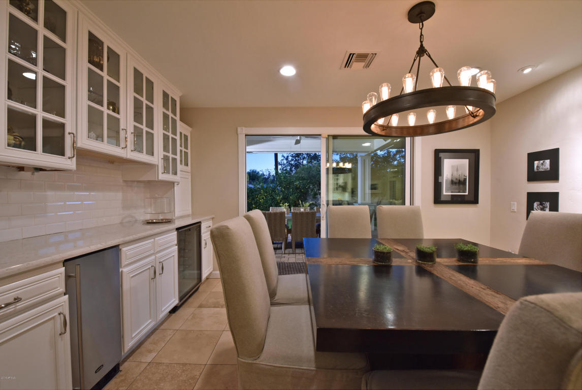 3417 E Highland Ave, Phoenix, AZ 85018 photo 9