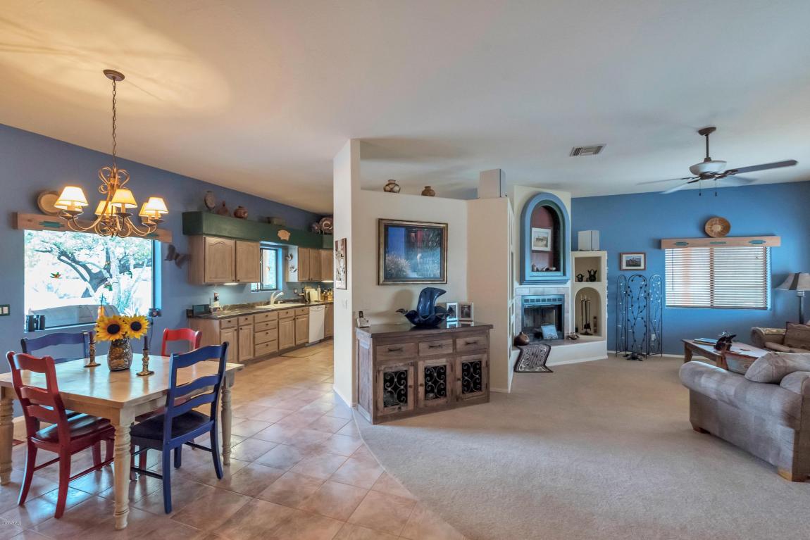 454 E Canyon St, Apache Junction, AZ 85119 photo 5