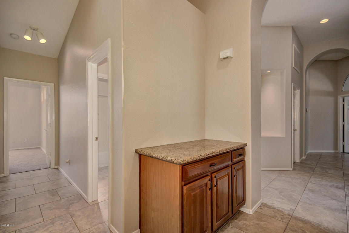 1874 E Pinto Dr, Gilbert, AZ 85296 photo 15