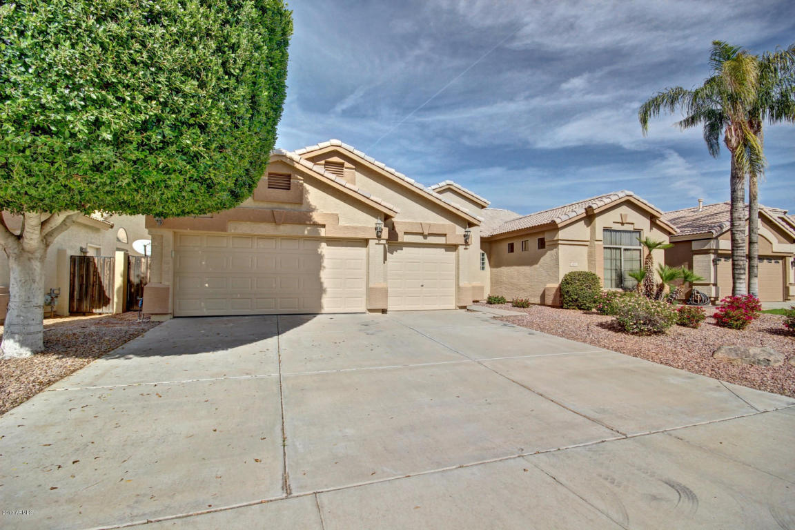 1874 E Pinto Dr, Gilbert, AZ 85296 photo 3