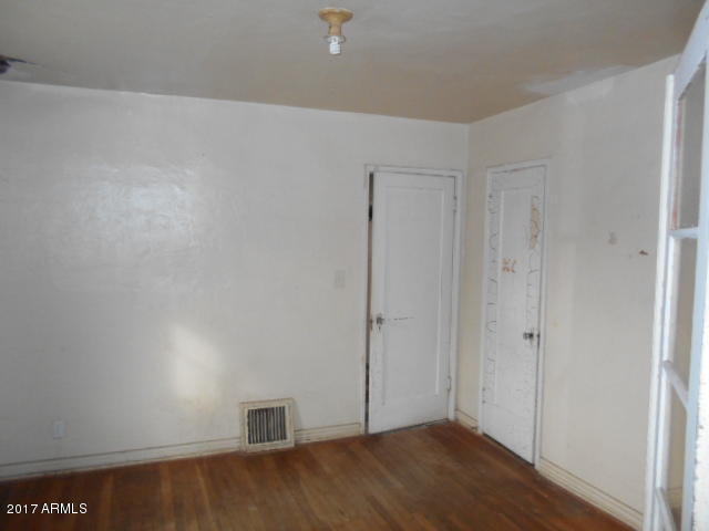 303 E Carter Rd, Phoenix, AZ 85042 photo 12