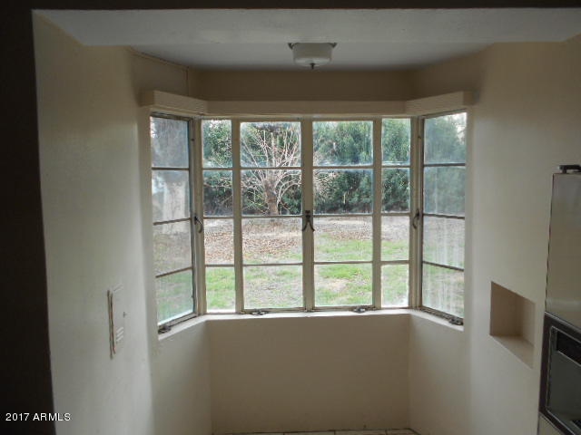 303 E Carter Rd, Phoenix, AZ 85042 photo 7