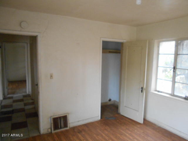 303 E Carter Rd, Phoenix, AZ 85042 photo 13