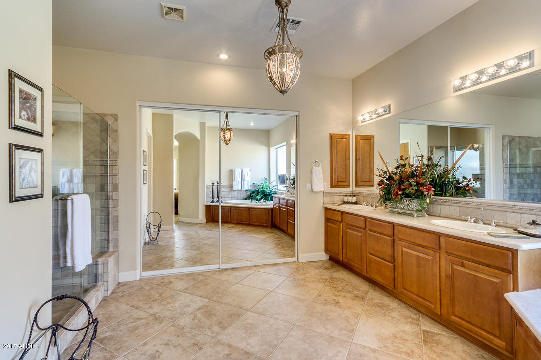 4501 E Cavalry Dr, Gilbert, AZ 85297 photo 26