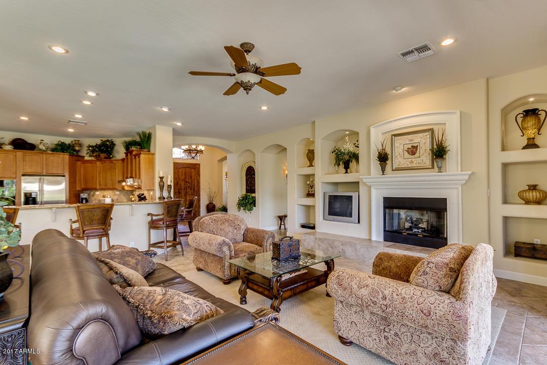 4501 E Cavalry Dr, Gilbert, AZ 85297 photo 9