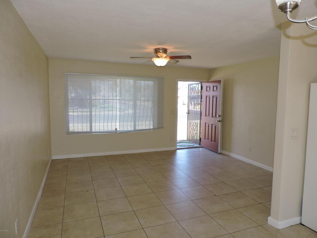 3035 N 87th Dr, Phoenix, AZ 85037 photo 3
