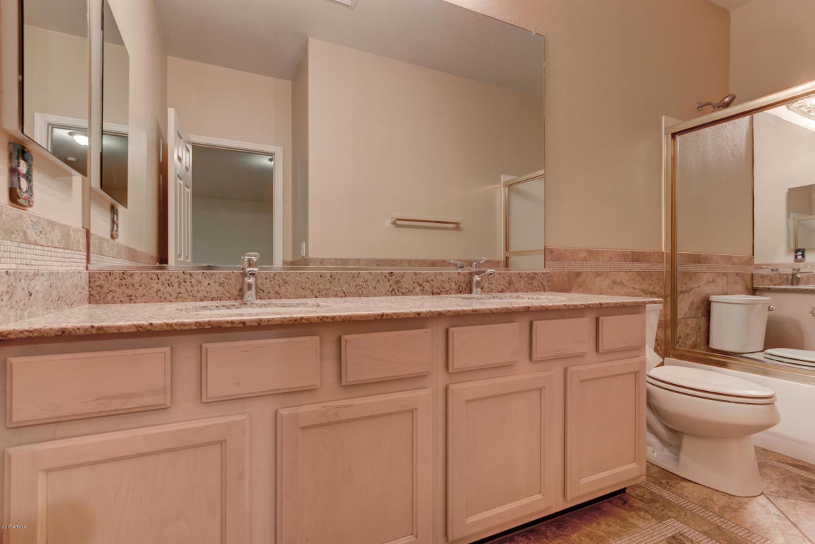 1655 E Washington Ct, Gilbert, AZ 85234 photo 38