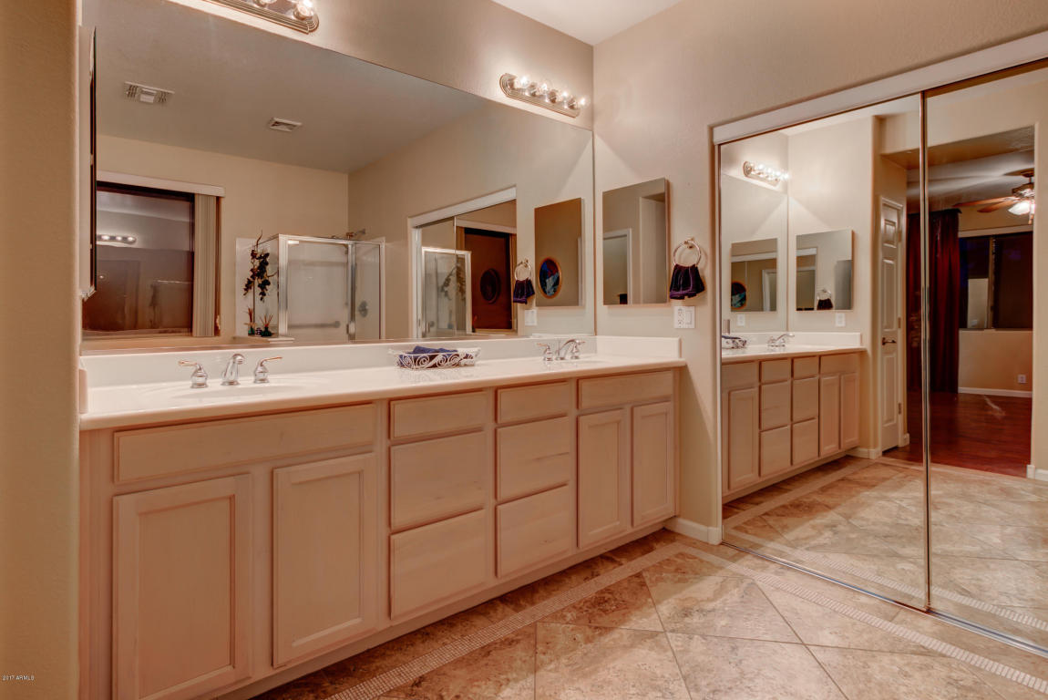 1655 E Washington Ct, Gilbert, AZ 85234 photo 27