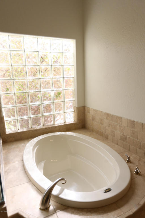 4437 Encanto Cir, Mesa, AZ 85205 photo 19