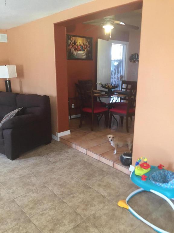 217 E Cullumber Ave, Gilbert, AZ 85234 photo 4