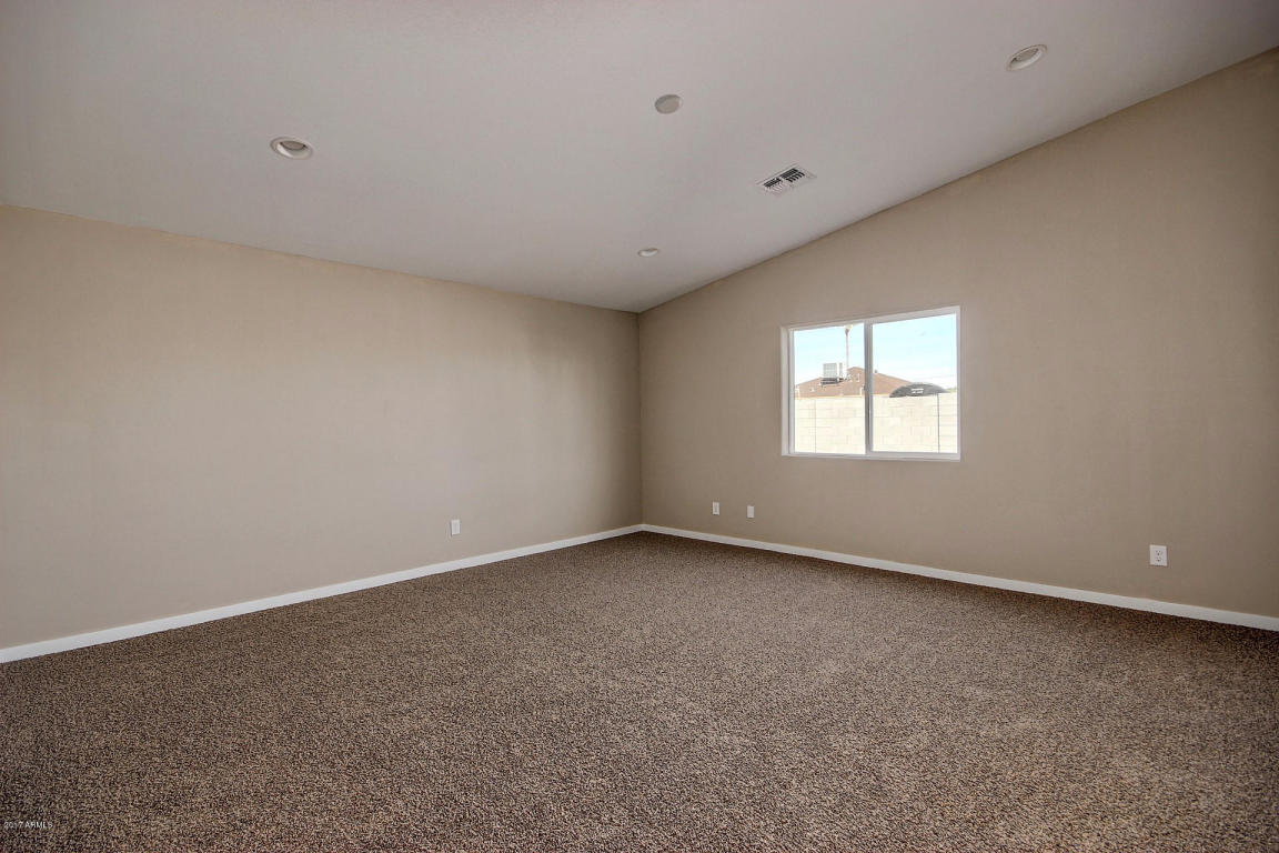 2540 E Pueblo Ave, Phoenix, AZ 85040 photo 13