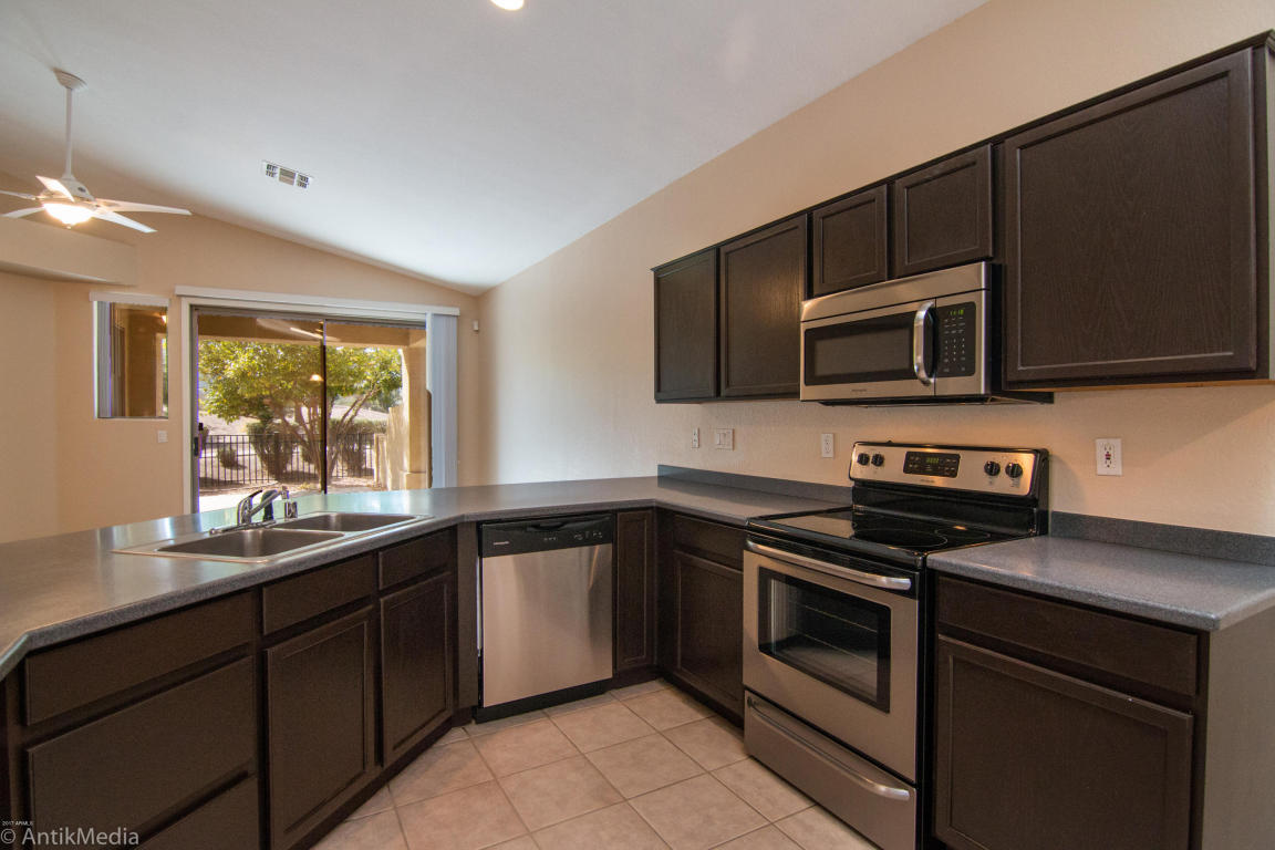3241 E Fremont Rd, Phoenix, AZ 85042 photo 5