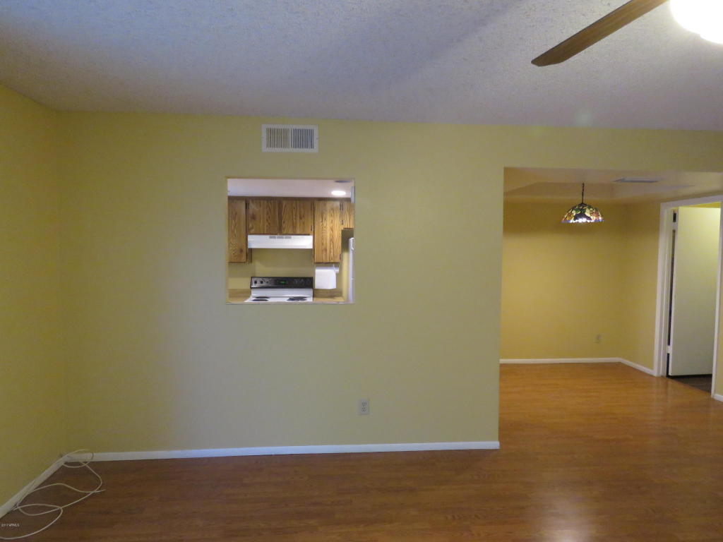 526 W Harvard Dr, Tempe, AZ 85283 photo 7