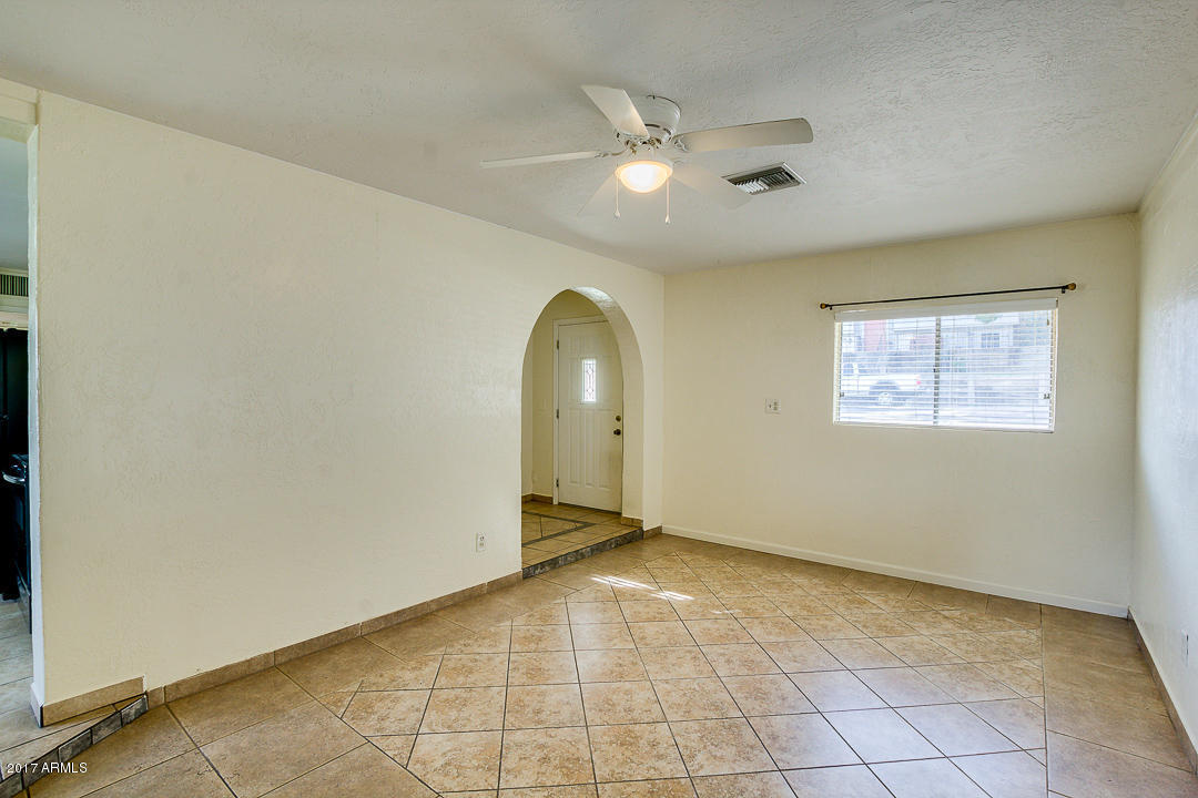 1124 E Orchid Ln, Phoenix, AZ 85020 photo 6