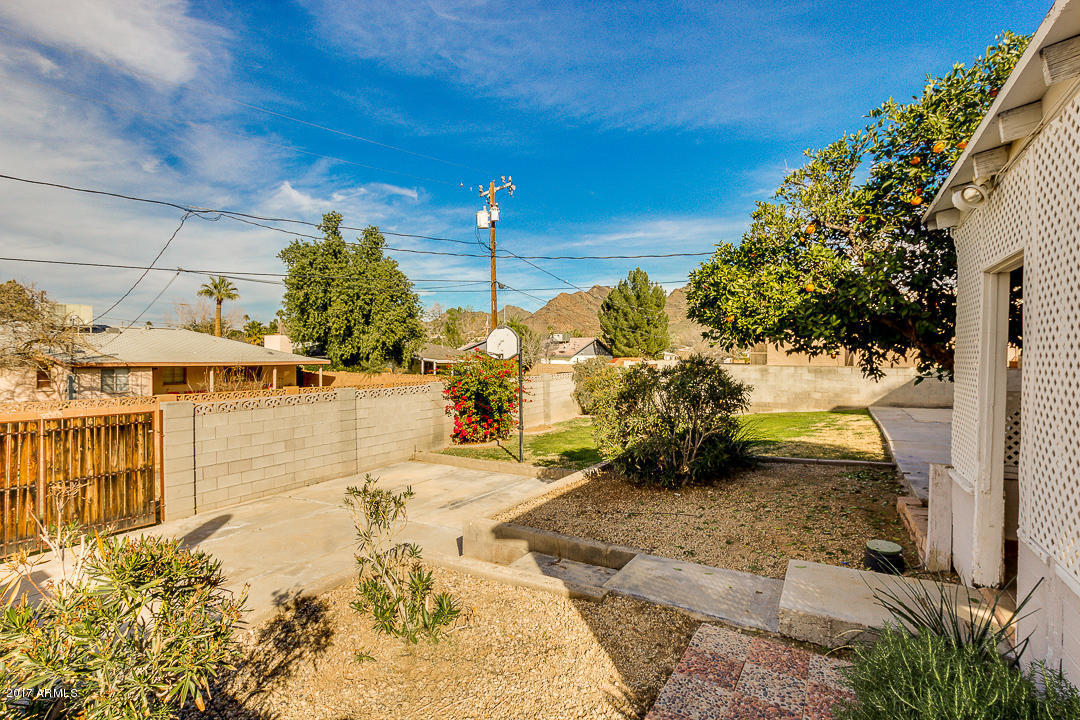 1124 E Orchid Ln, Phoenix, AZ 85020 photo 25
