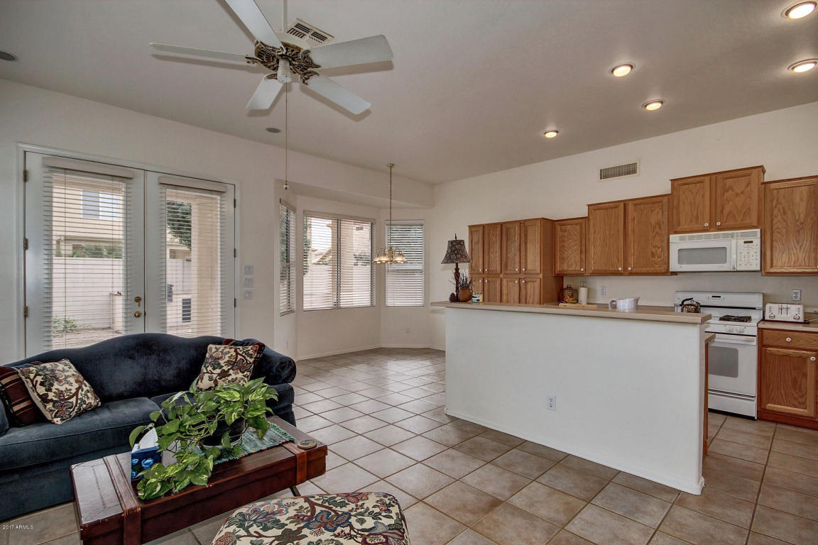 573 E Maria Ln, Tempe, AZ 85284 photo 22