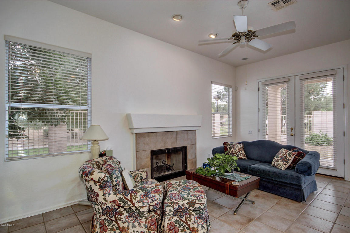 573 E Maria Ln, Tempe, AZ 85284 photo 21