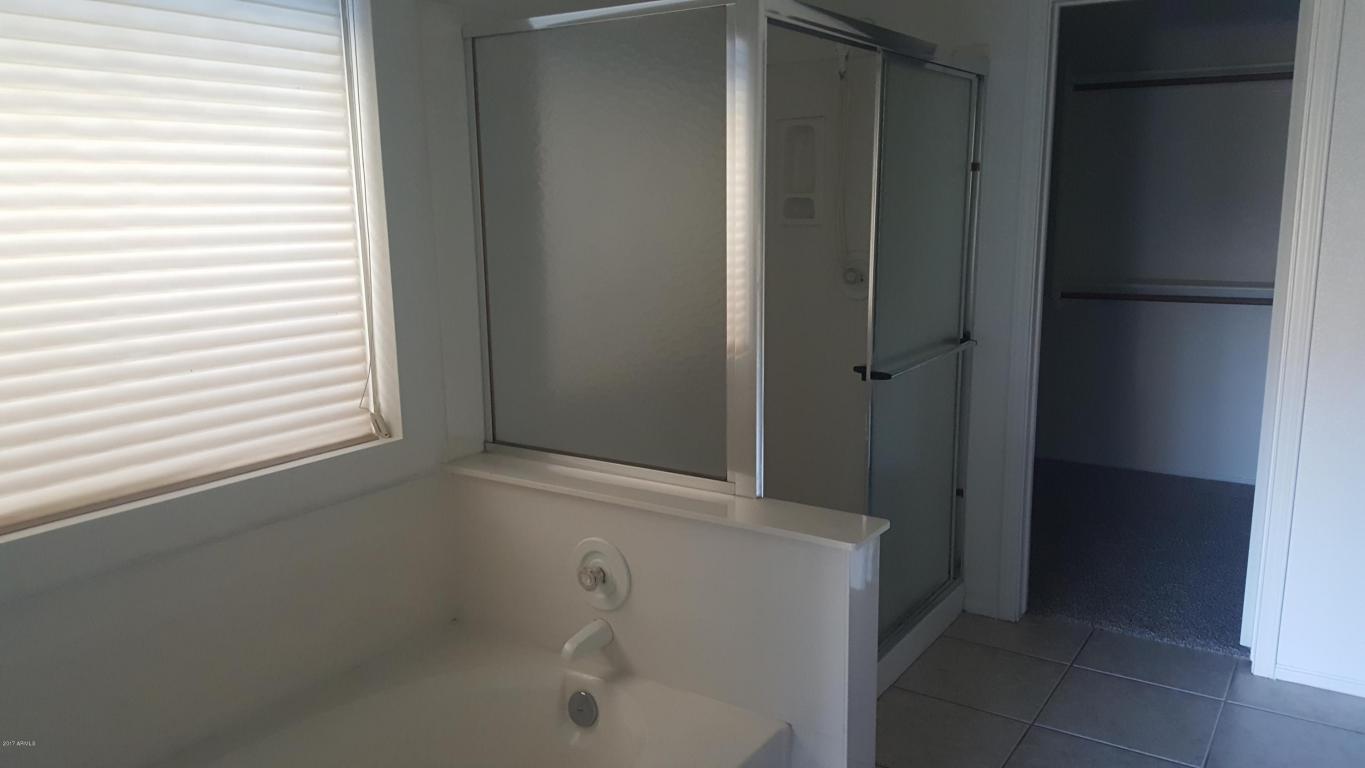 3048 E Wahalla Ln, Phoenix, AZ 85050 photo 16