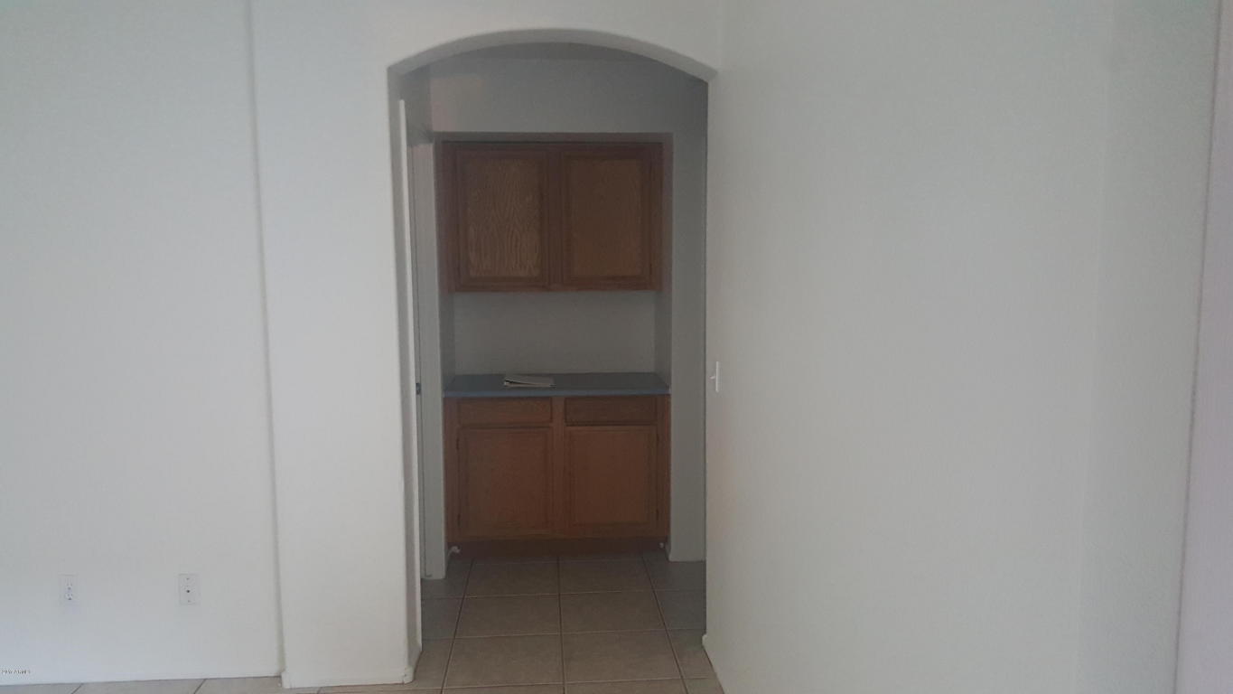 3048 E Wahalla Ln, Phoenix, AZ 85050 photo 3