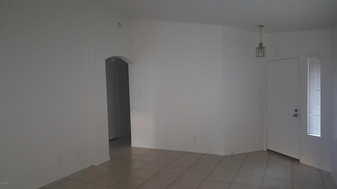 3048 E Wahalla Ln, Phoenix, AZ 85050 photo 13