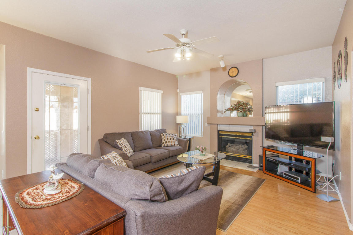 736 N Pebble St, Gilbert, AZ 85234 photo 11