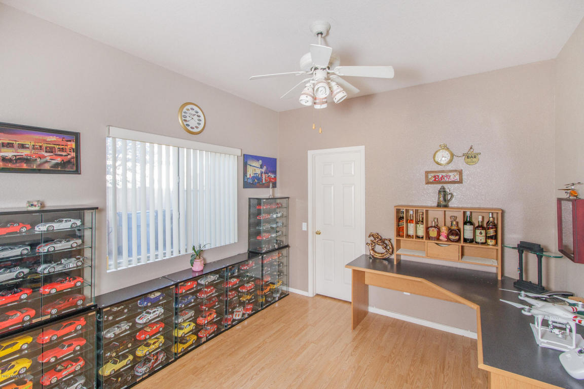 736 N Pebble St, Gilbert, AZ 85234 photo 13