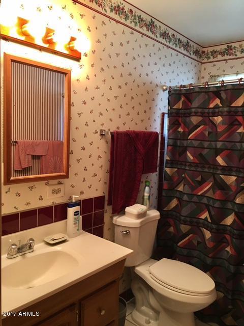 732 E Claremont St, Phoenix, AZ 85014 photo 9