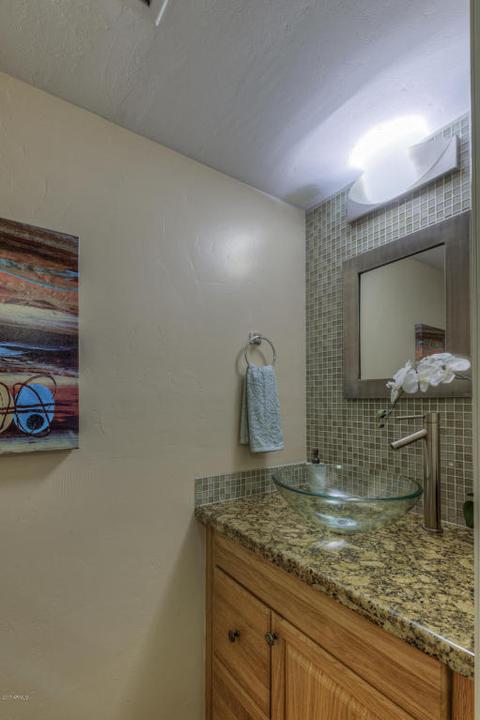 1090 E Weldon Ave, Phoenix, AZ 85014 photo 10