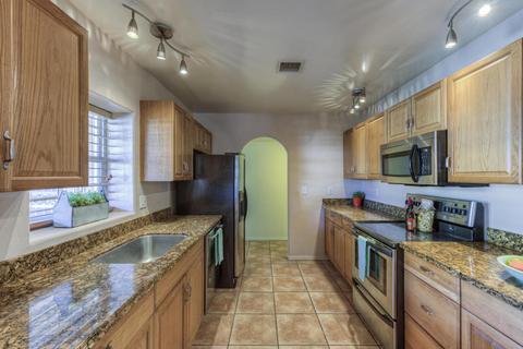 1090 E Weldon Ave, Phoenix, AZ 85014 photo 9