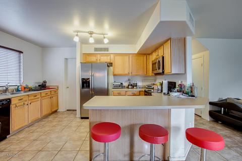 7005 S 41st Dr, Phoenix, AZ 85041 photo 12