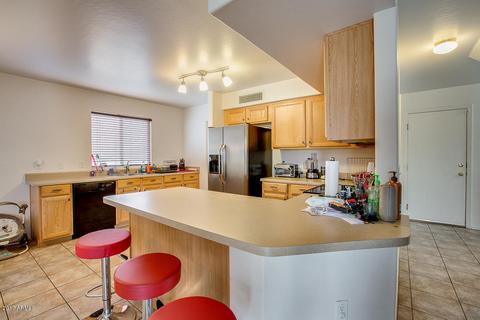 7005 S 41st Dr, Phoenix, AZ 85041 photo 11