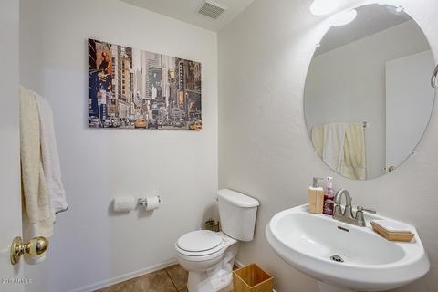 7005 S 41st Dr, Phoenix, AZ 85041 photo 18