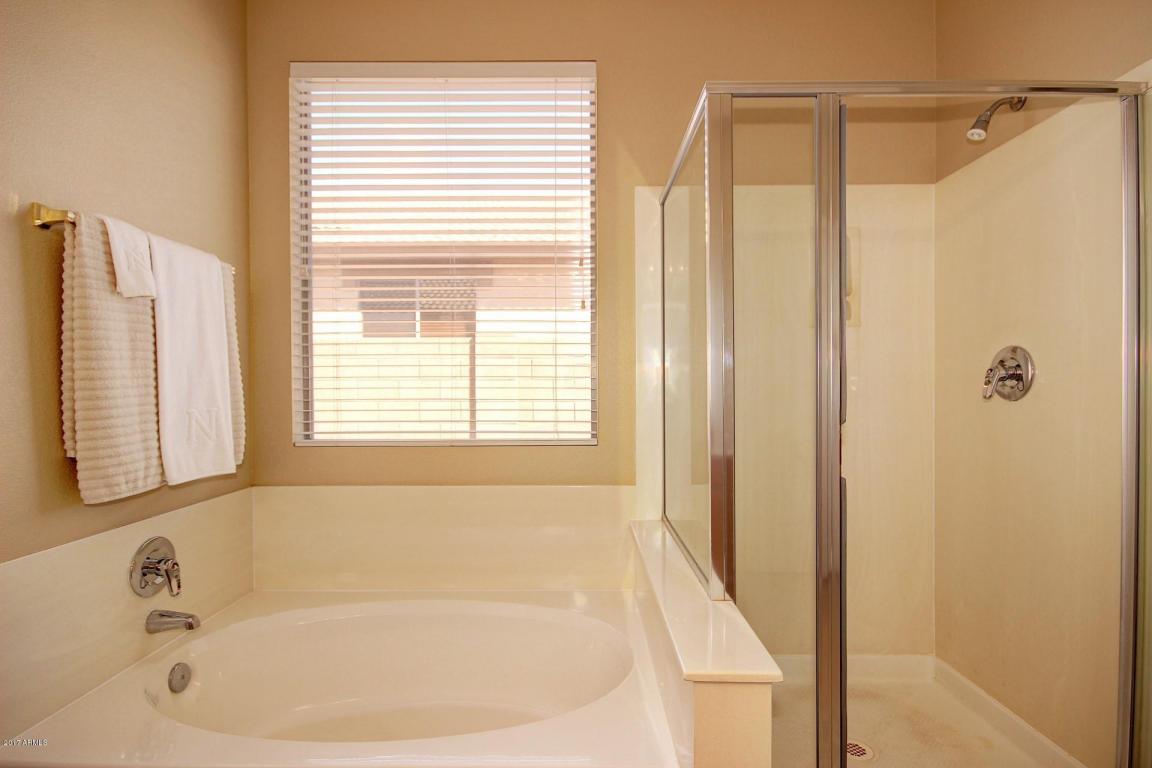 4190 E Seasons Cir, Gilbert, AZ 85297 photo 21