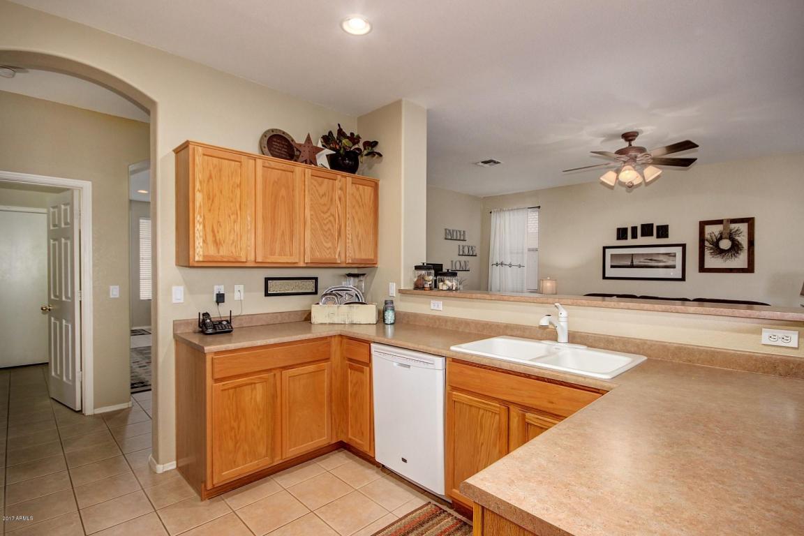 4190 E Seasons Cir, Gilbert, AZ 85297 photo 7
