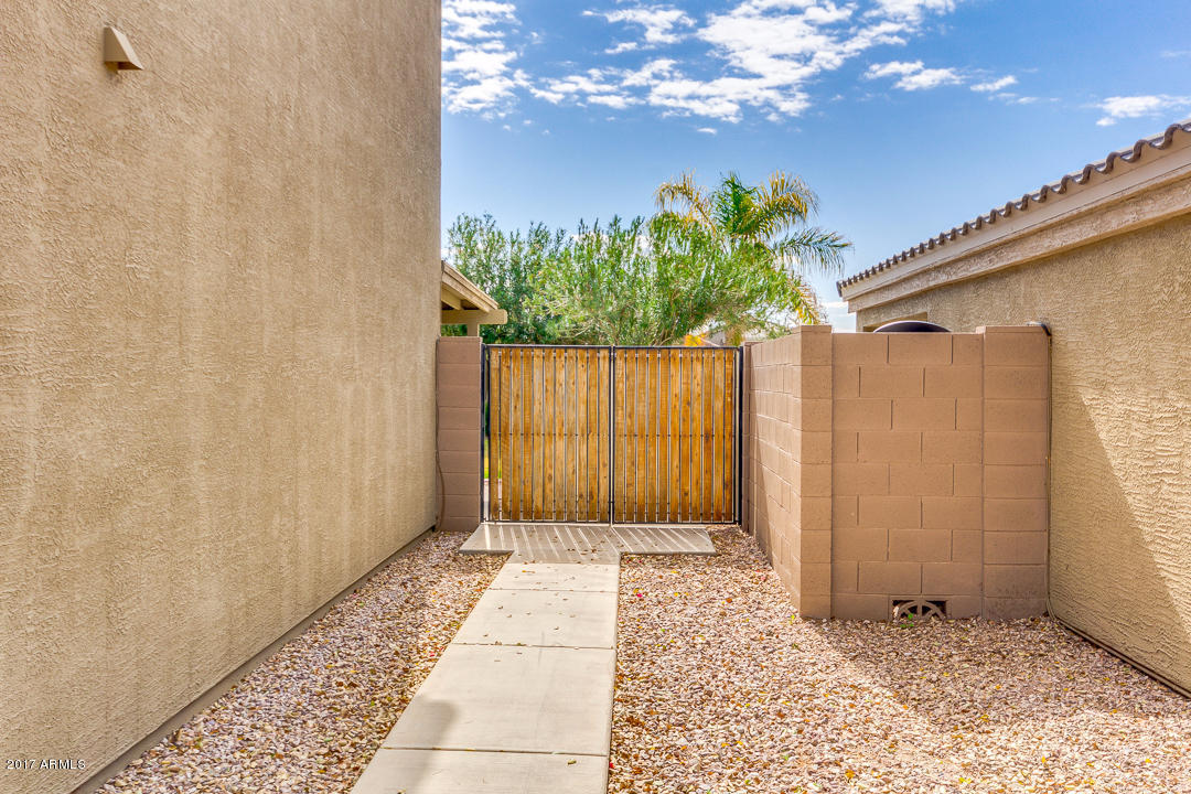 10057 E Calypso Cir, Mesa, AZ 85208 photo 4