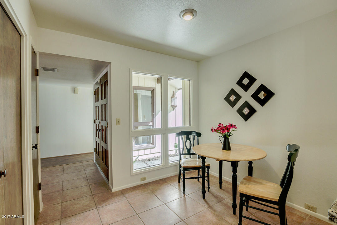 4714 E Winston Dr, Phoenix, AZ 85044 photo 7