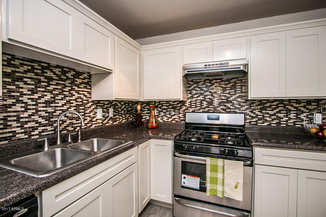 2207 E Kings Ave, Phoenix, AZ 85022 photo 4