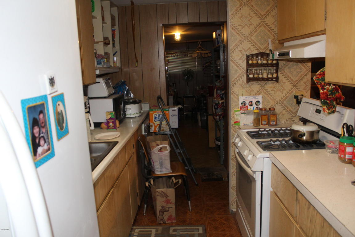 8142 W Earll Dr, Phoenix, AZ 85033 photo 8