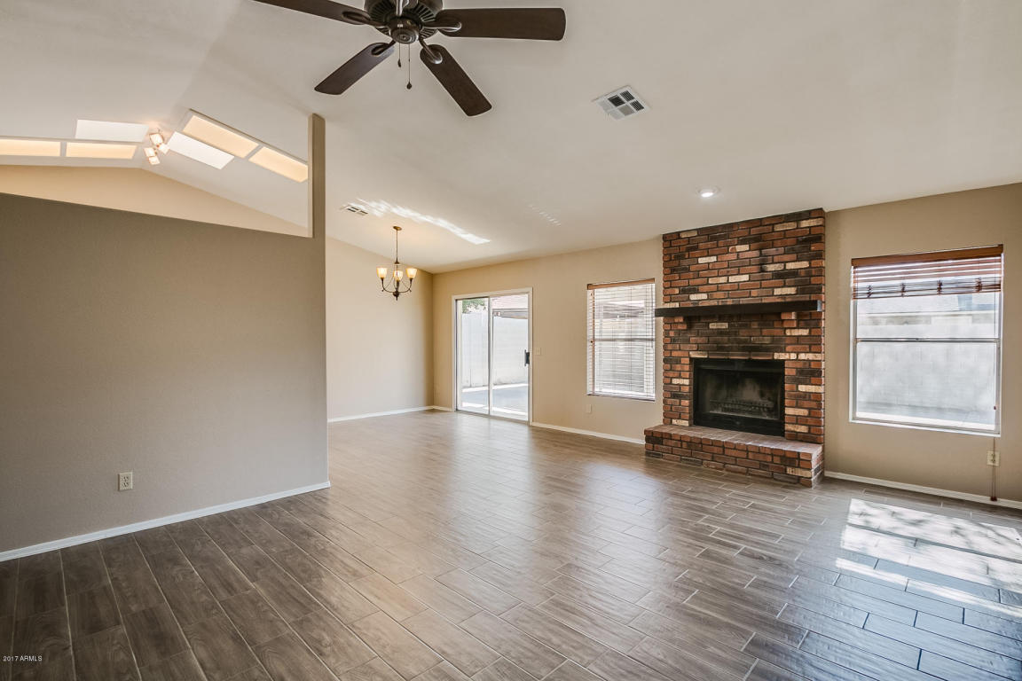 6321 E Princess Dr, Mesa, AZ 85205 photo 2