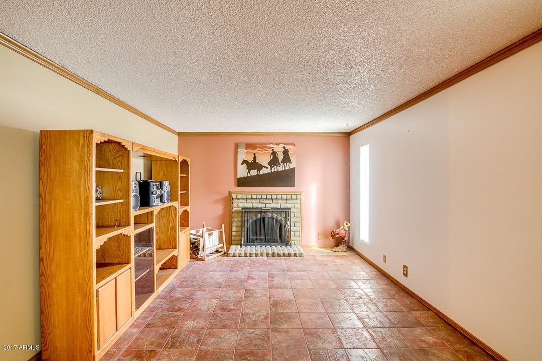 6401 S 39th Pl, Phoenix, AZ 85042 photo 13