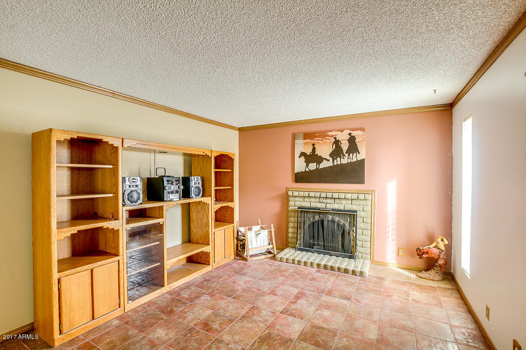6401 S 39th Pl, Phoenix, AZ 85042 photo 11