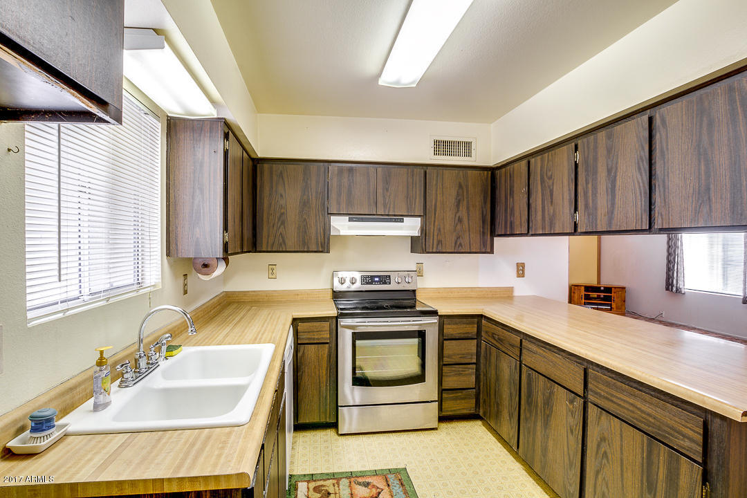 6401 S 39th Pl, Phoenix, AZ 85042 photo 19