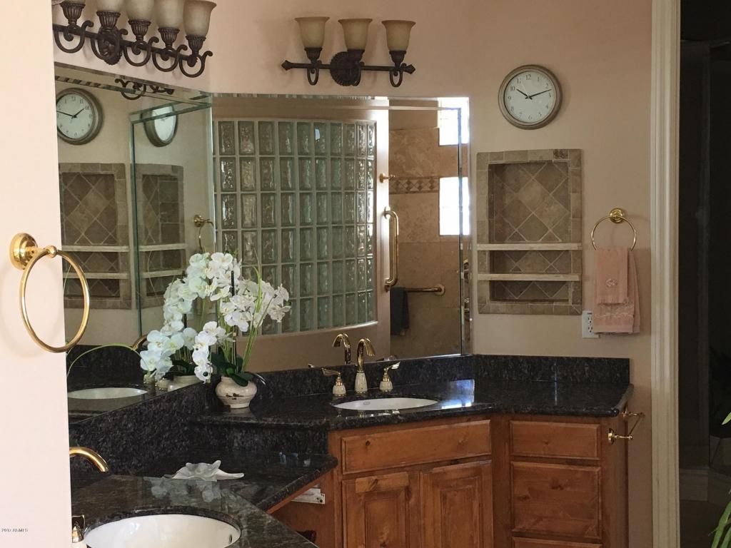 2275 E Vaughn Ave, Gilbert, AZ 85234 photo 43