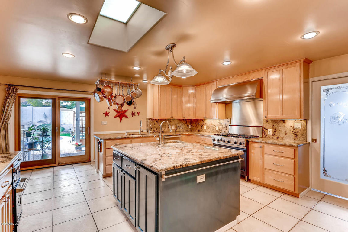 3229 E Lazy Ln, Phoenix, AZ 85028 photo 12
