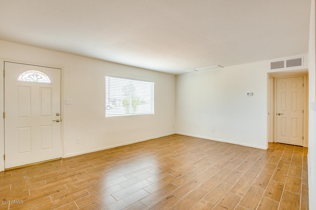 7012 S 4th Ave, Phoenix, AZ 85041 photo 8
