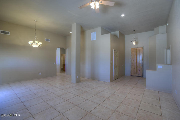 2112 E Maddock Rd, Phoenix, AZ 85086 photo 4